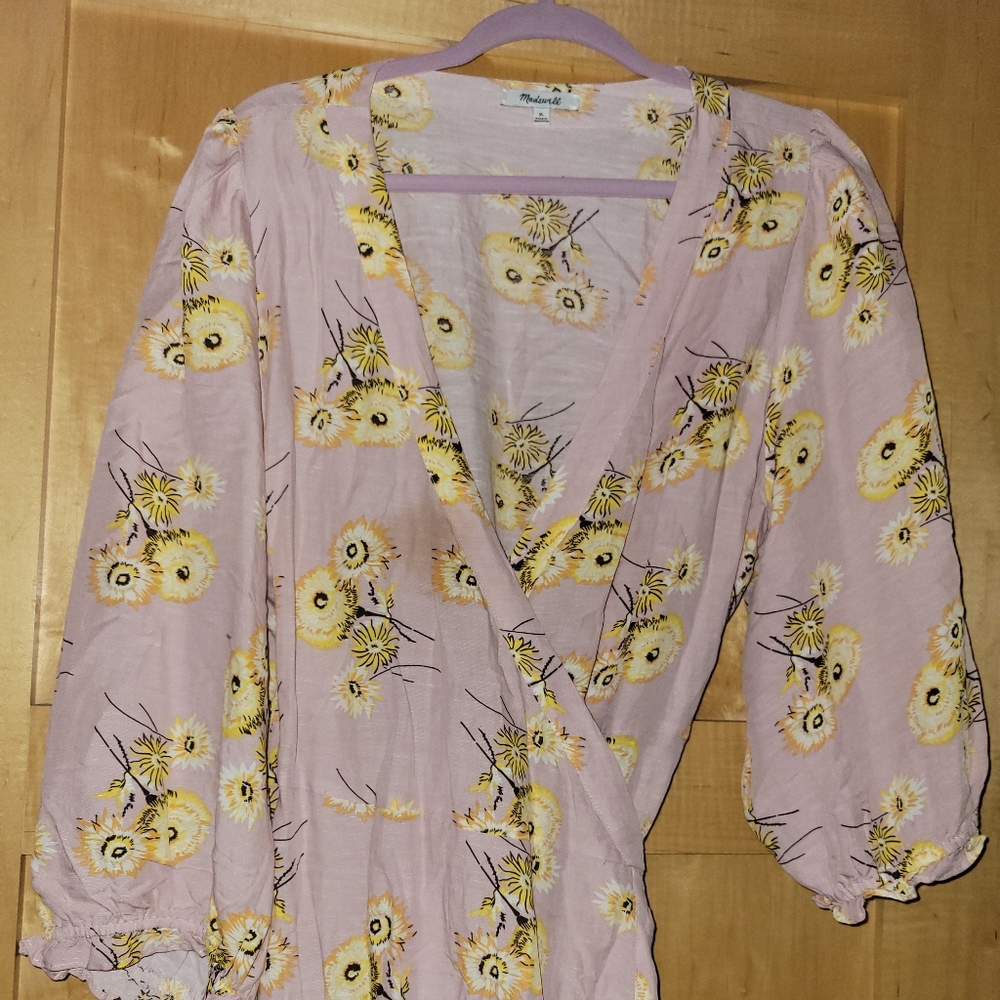 Madewell Lightly Worn Size XL Pale Pink Linen Tie Close Dress